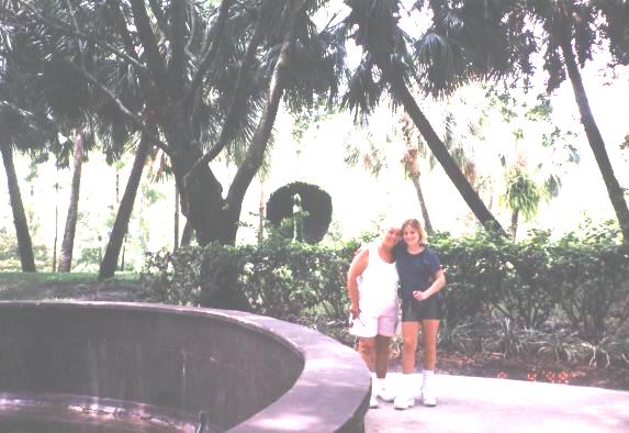 Brenda & Grandmom Cypress Gardens
