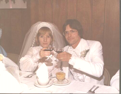 A bride and groom; Actual size=180 pixels wide